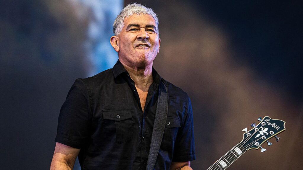 pat smear net worth pat smear net worth
