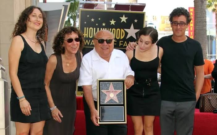danny devito net worth danny devito net worth