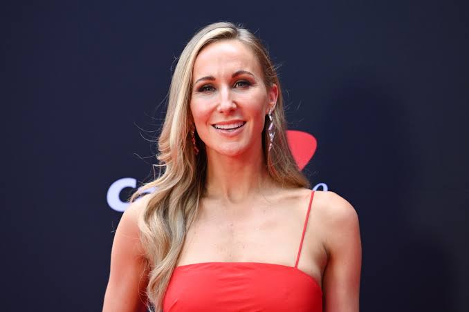 nikki glaser net worth
